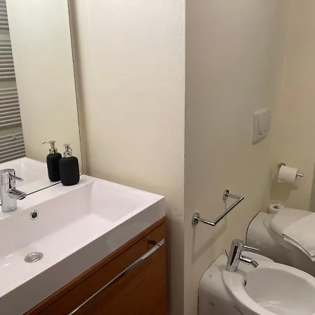 アパートホテル Le Marmotte グレッソネイ・ラ・トリニテ